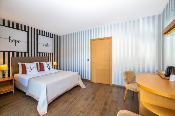 هتل سلکتیوم فامیلی ریزورت سیده آنتالیا