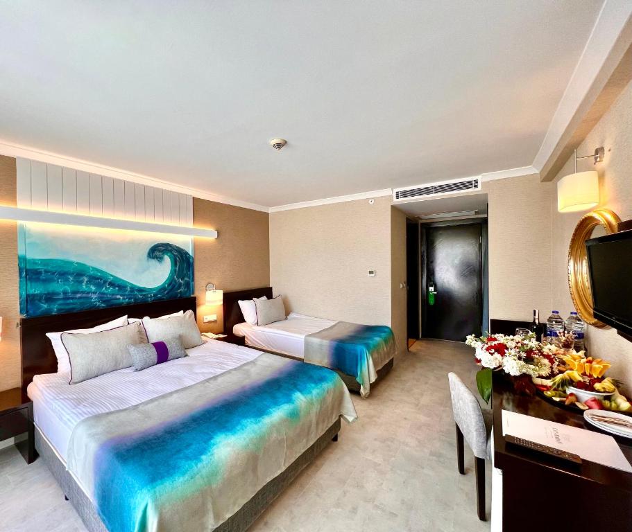 هتل کاتاماران آنتالیا