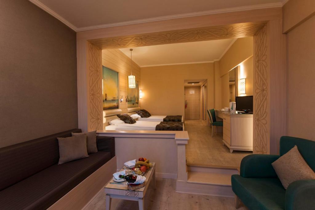 هتل کایا بلک آنتالیا