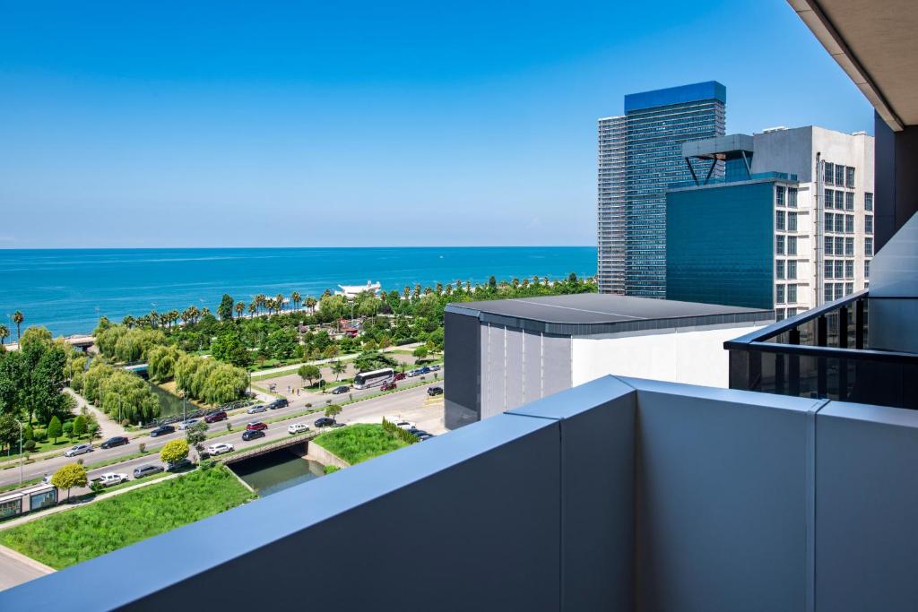 هتل استپس هتل و سوئیت باتومی باتومی