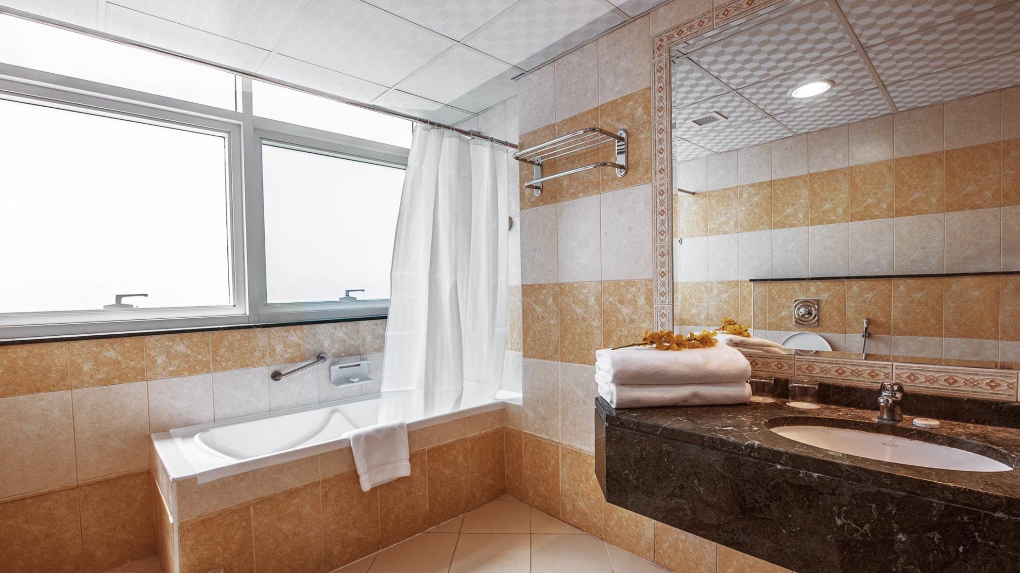 کارگزار هتل سان دی مگا - امارات گرند سابق دبی