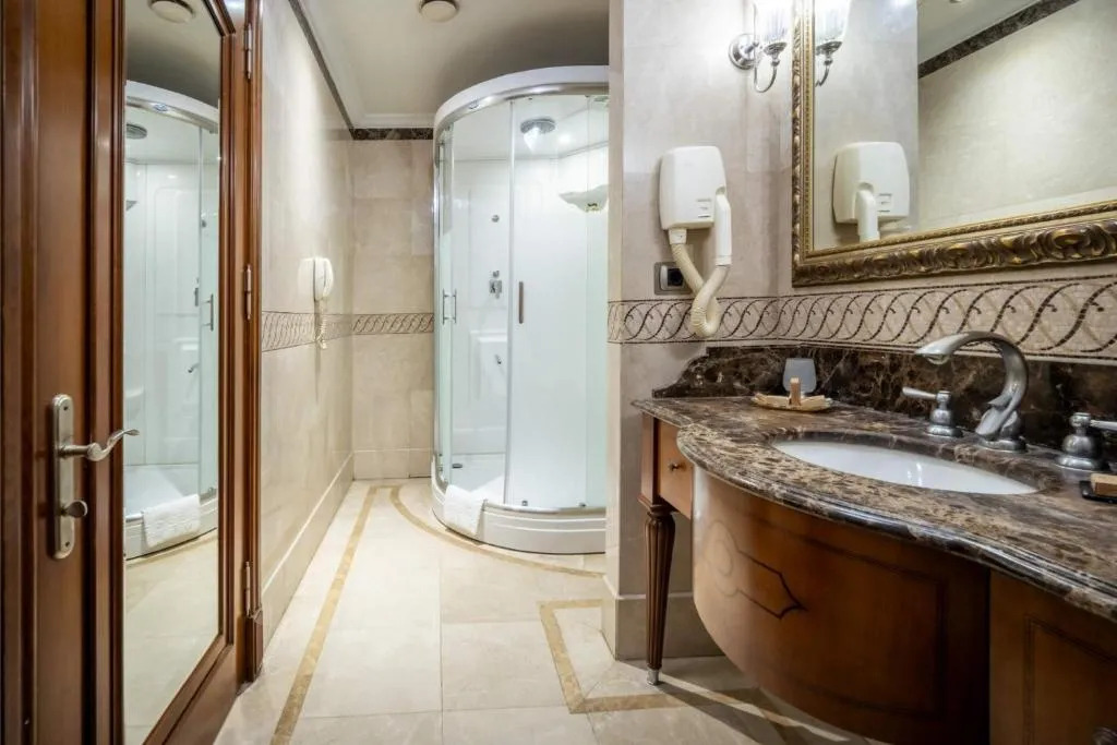 کارگزار هتل سنترال پالاس استانبول