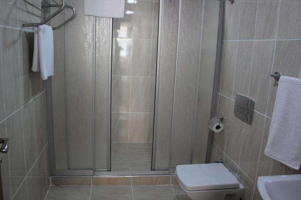 کارگزار هتل غرور استانبول