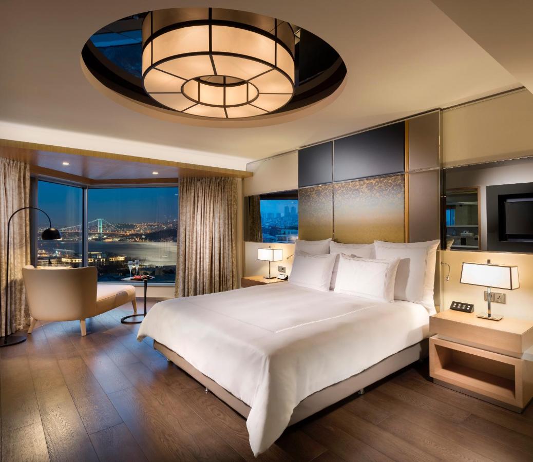 هتل رامادا پرا استانبول