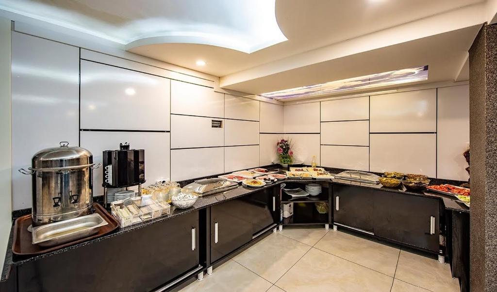 hotel Madi Hotel
Konak