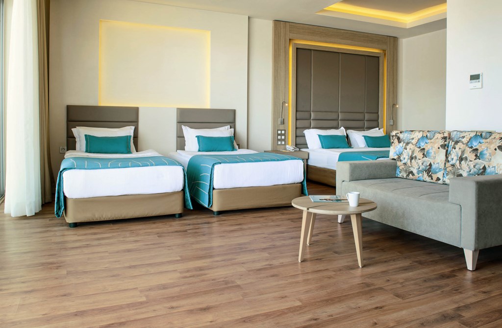 هتل اورکا لوتوس بیچ مارماریس