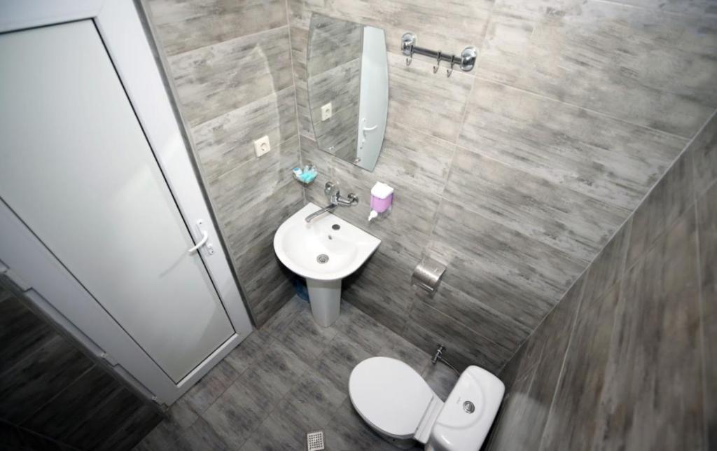 کارگزار هتل آتو تفلیس