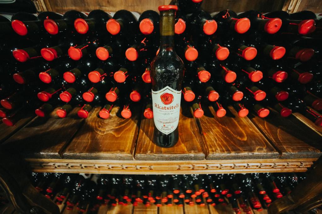 کارگزار هتل واین پالاس تفلیس