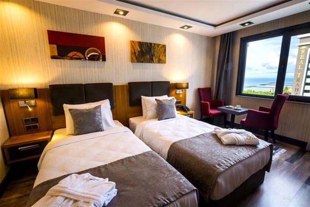 هتل رویال اکسس سوئیتس ترابزون