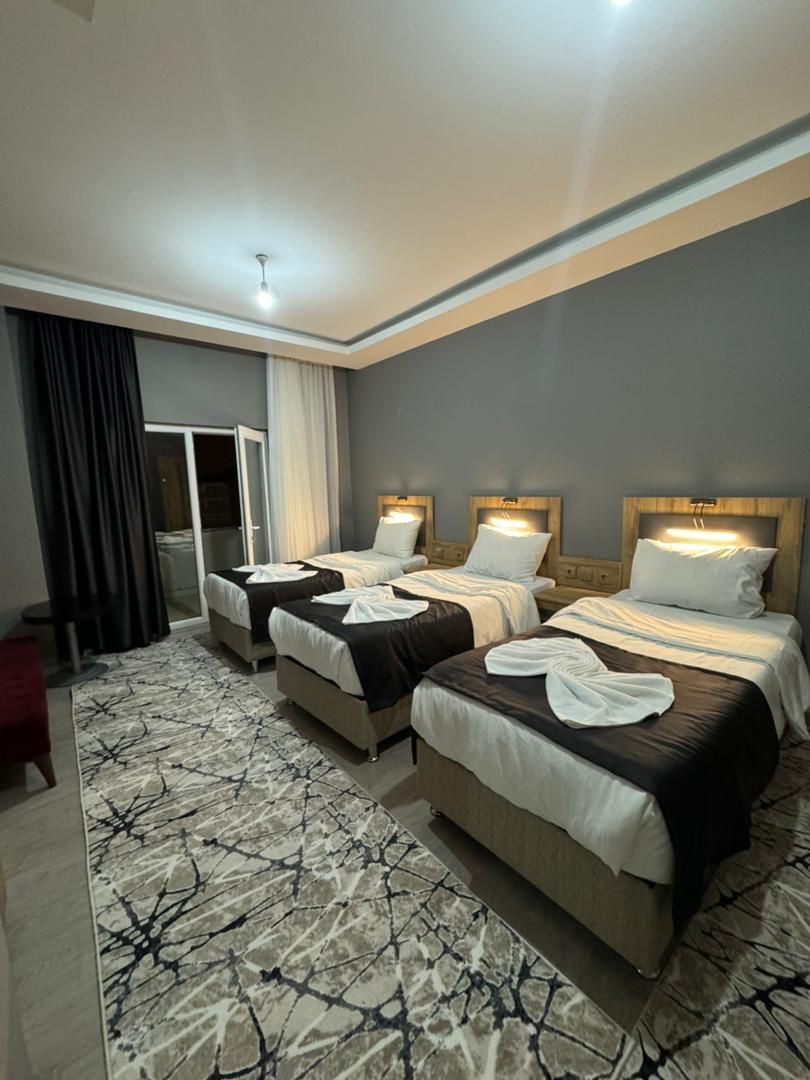 هتل گلند گولد سوئیت وان