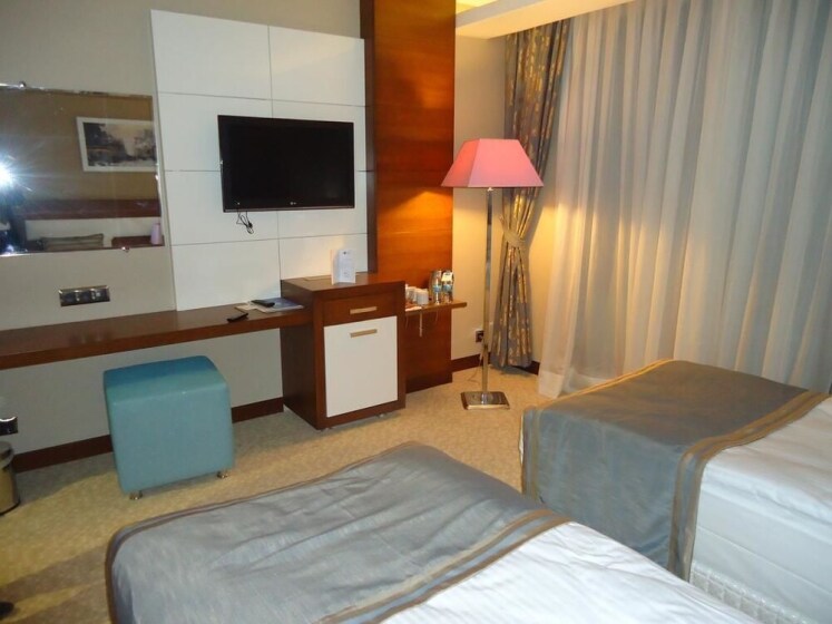 هتل منوا  هتل مون لایت سابق وان