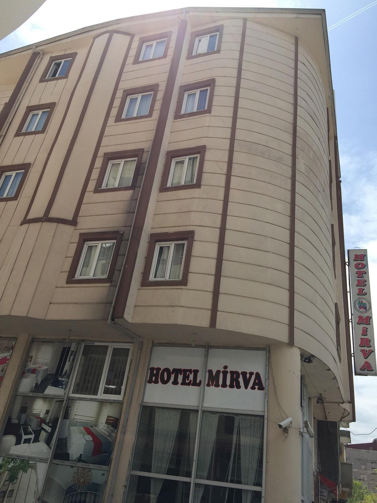 هتل میروا وان