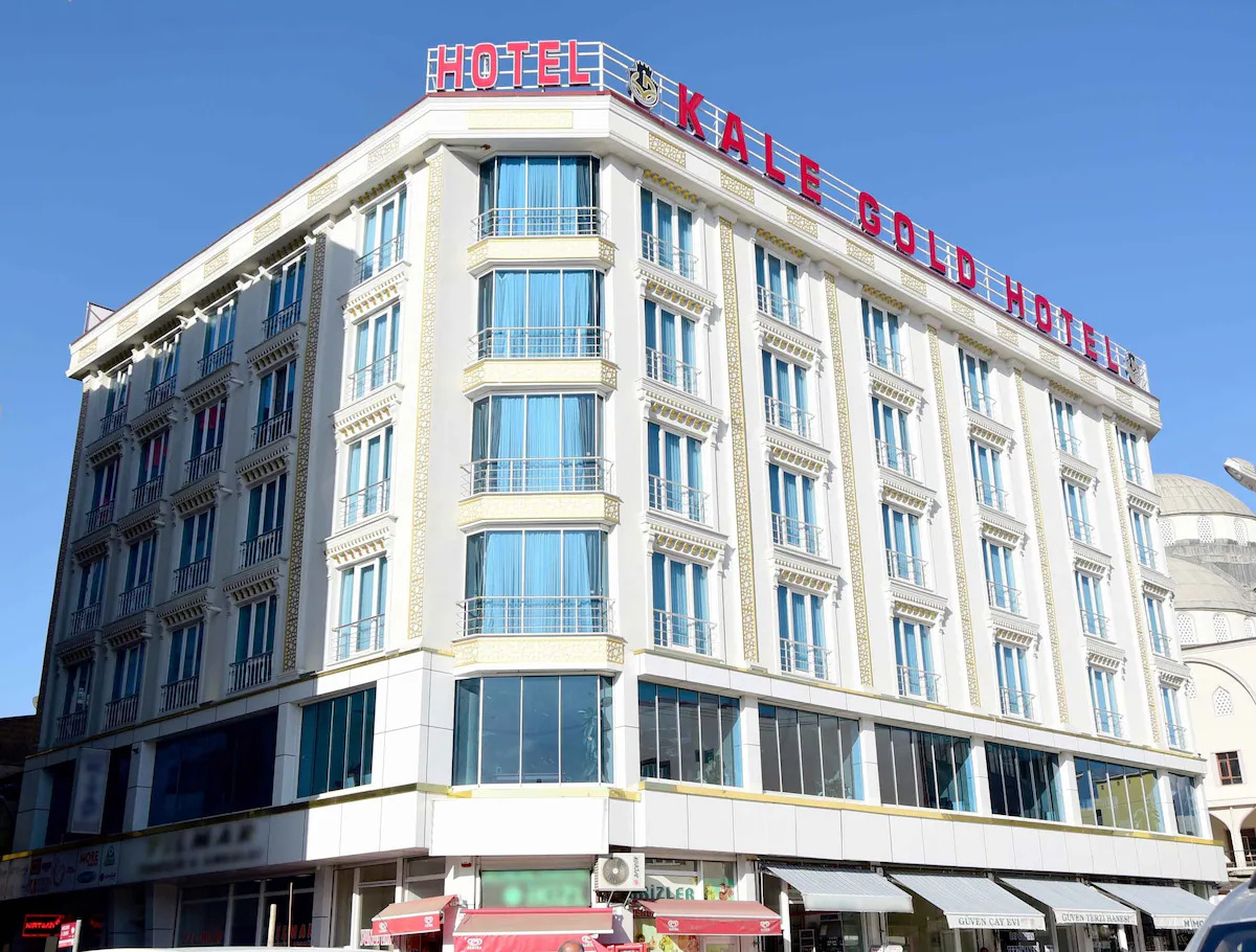 هتل کاله گلد وان