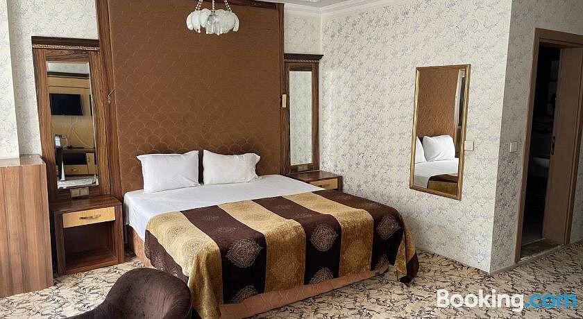 هتل ینی وان وان