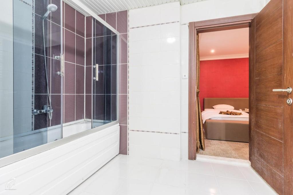 کارگزار هتل دوسکو وان