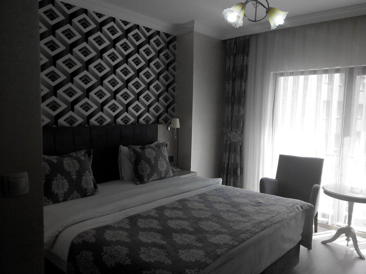 هتل آوالون آلتس وان