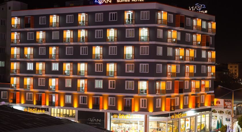 هتل وان سوئیتز اوتل وان